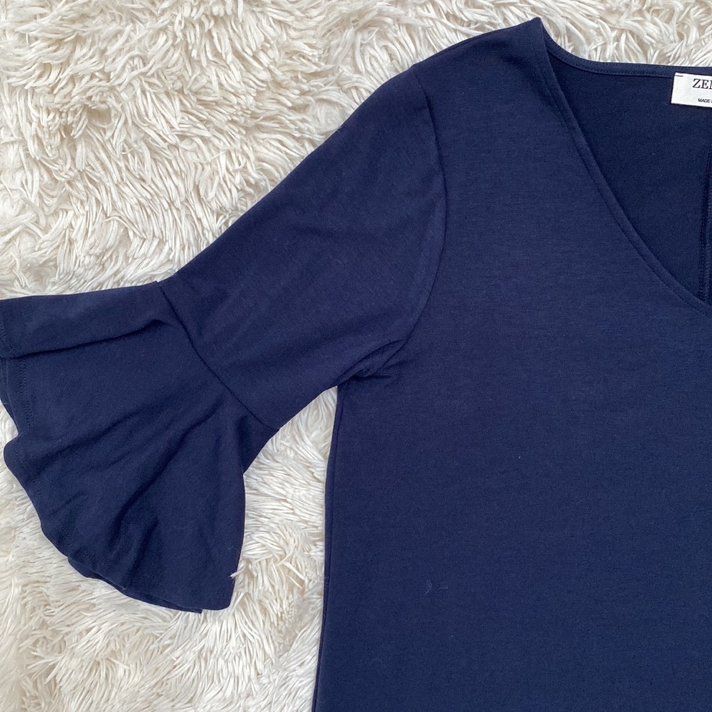 Zenana V-Neck Flutter Sleeve Top 💗 Navy - Picture 5 of 11